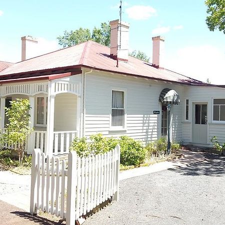 ロス B＆B アコモデーション Bed & Breakfast エクステリア 写真